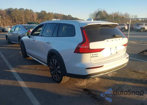2023 Volvo V60 Cross Country B5 Ultimate from USA, damaged, VIN YV4L12WB6P2107452